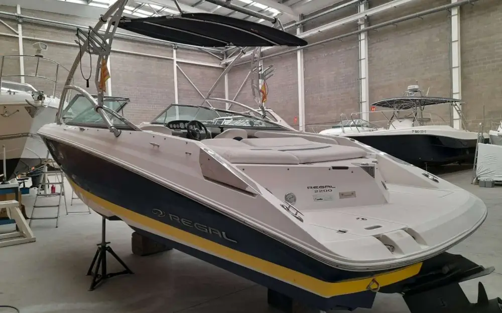 slider 6 Regal  2200