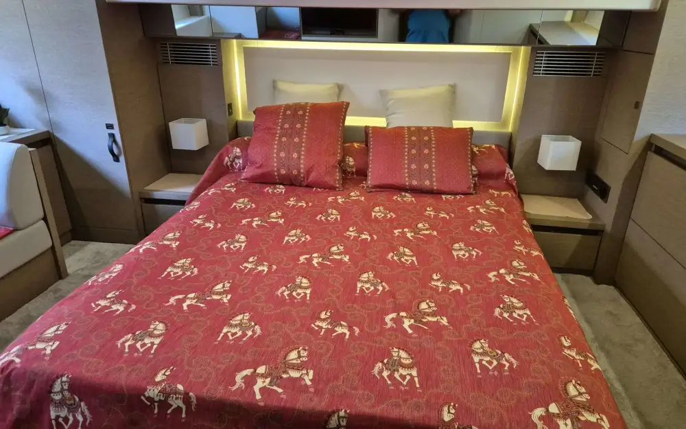 slider 9 Jeanneau Prestige 460 Fly