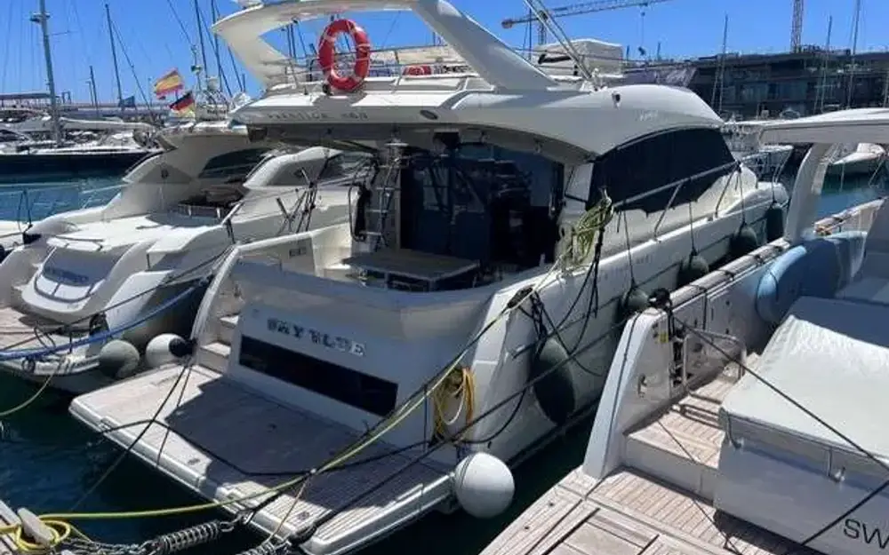 slider 7 Jeanneau Prestige 460 Fly