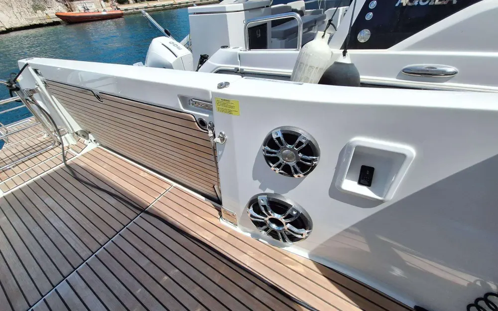slider 15 Jeanneau Cap Camarat 12.5 WA - null