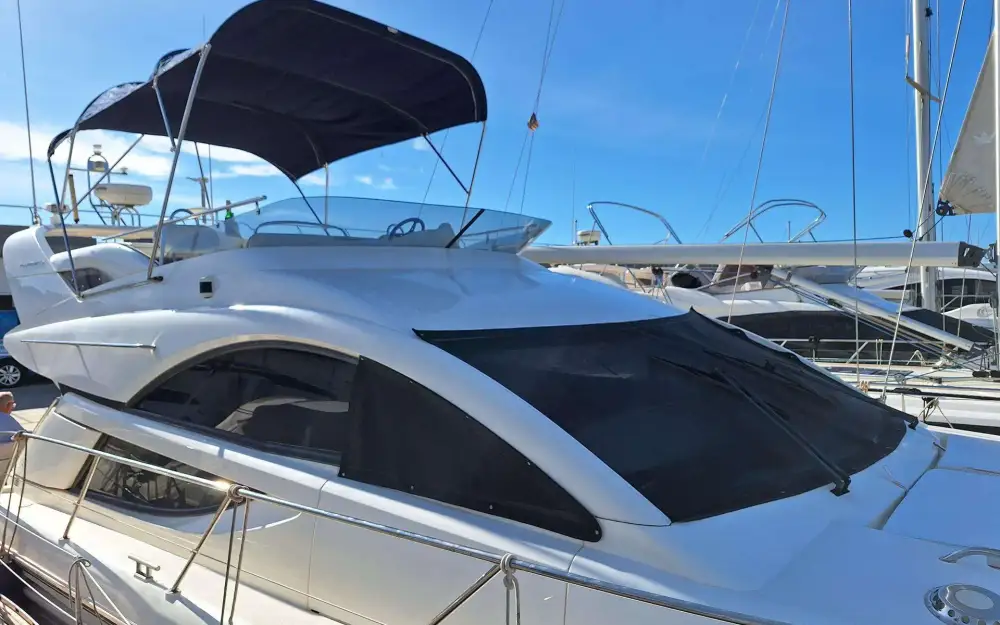 slider 18 Fairline Phantom 46