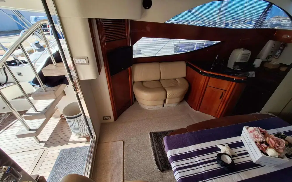 slider 27 Fairline Phantom 46