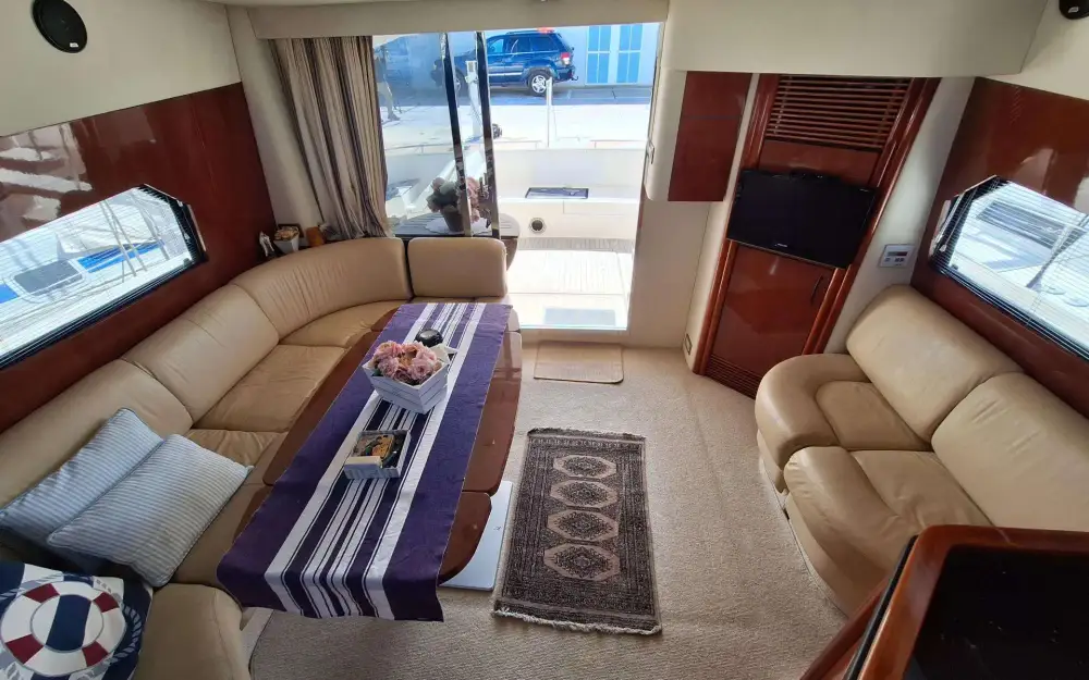 slider 33 Fairline Phantom 46