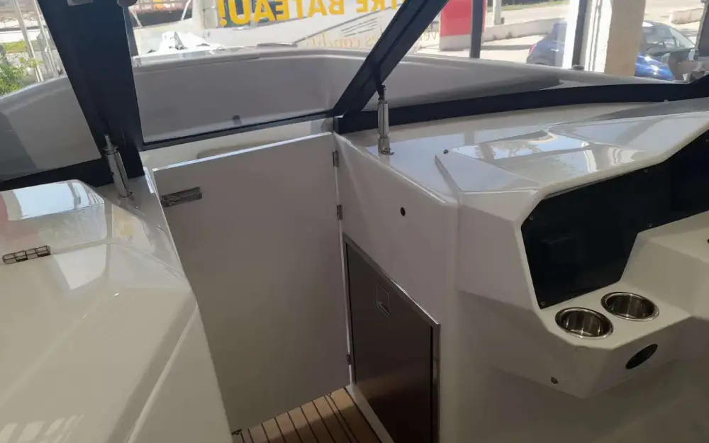 slider 15 Rand Boats Supreme 27