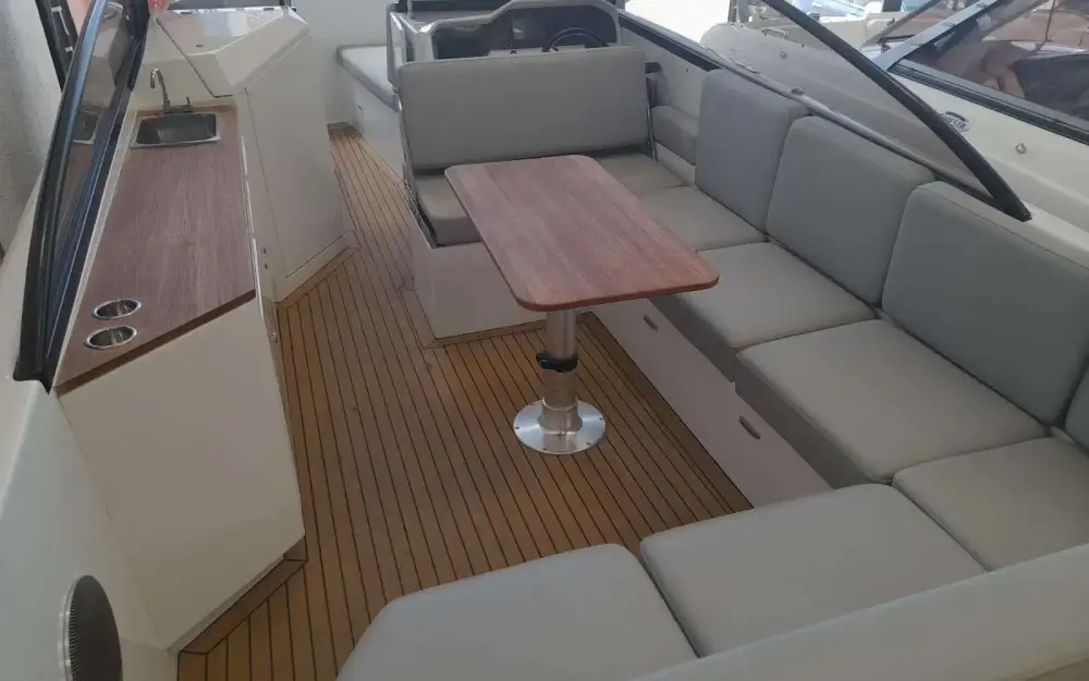 slider 1 Rand Boats Supreme 27
