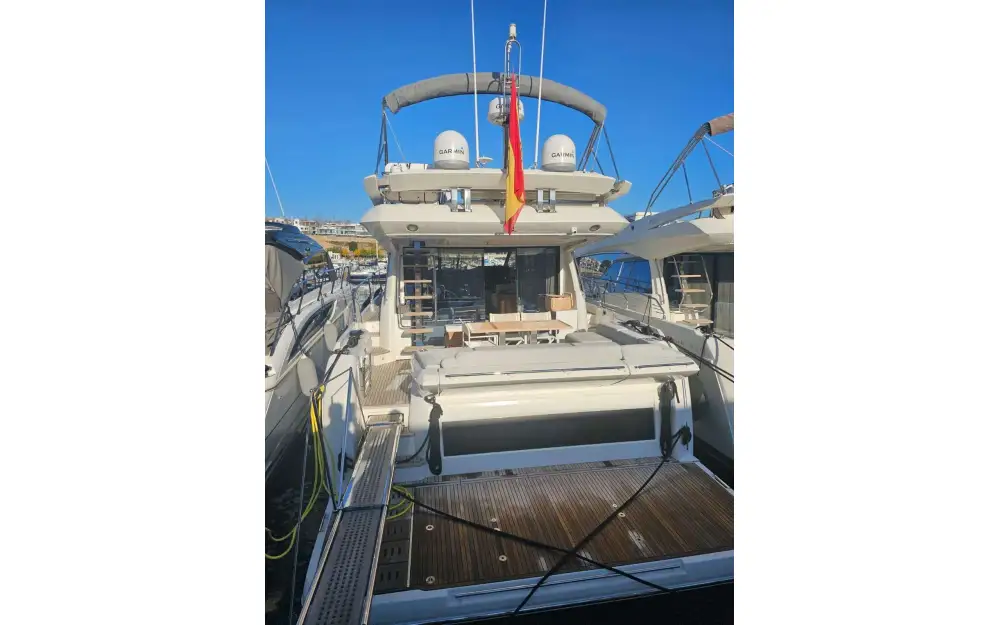 slider 0 Jeanneau Prestige 590