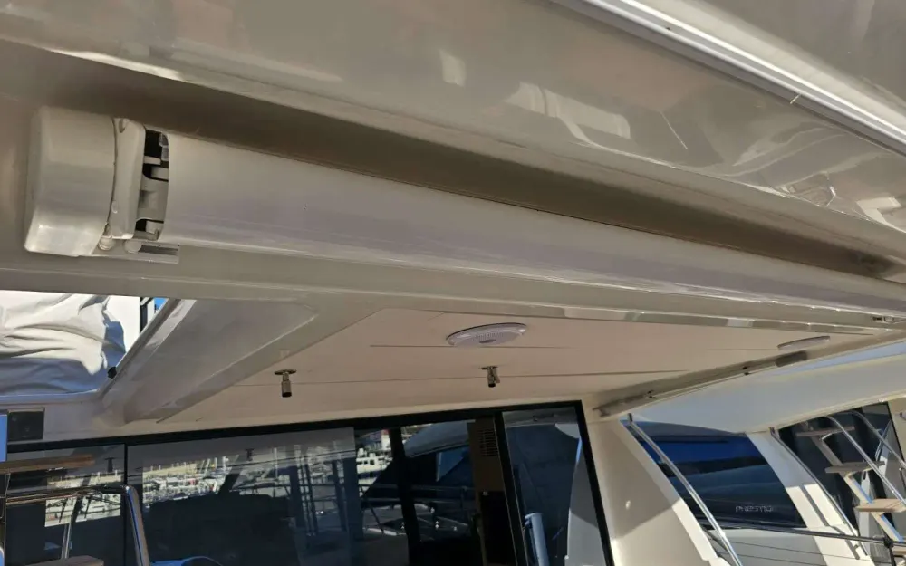 slider 27 Jeanneau Prestige 590 - null