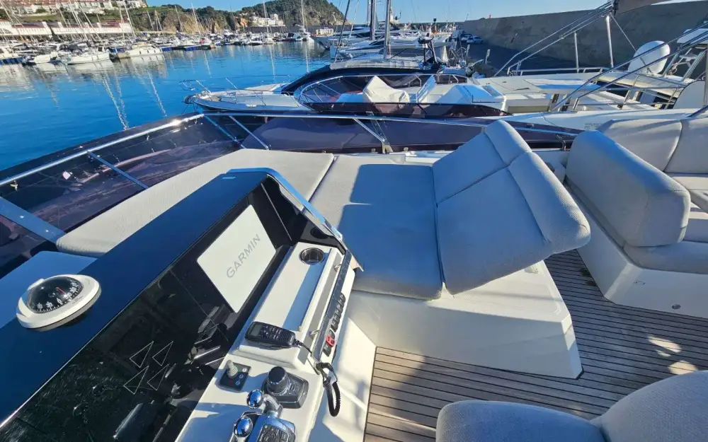 slider 46 Jeanneau Prestige 590