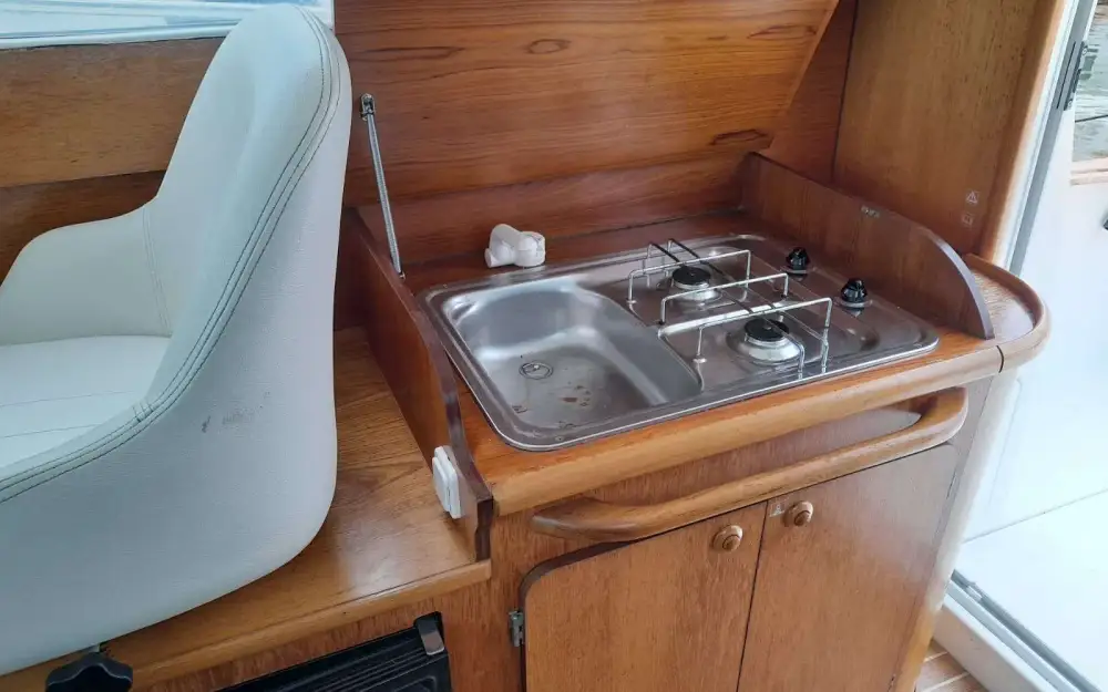 slider 5 Jeanneau Merry Fisher 805