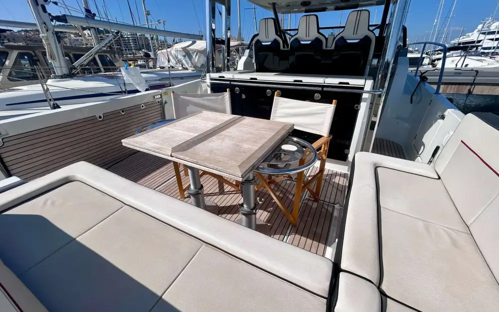 slider 0 Jeanneau Cap Camarat 12.5 WA