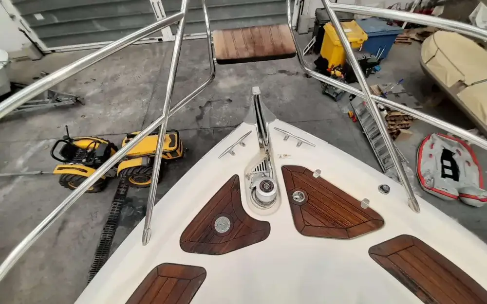 slider 7 Cranchi Mediterranee 43 Hard Top