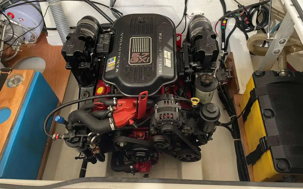 slider 1 Beneteau Monte Carlo 27
