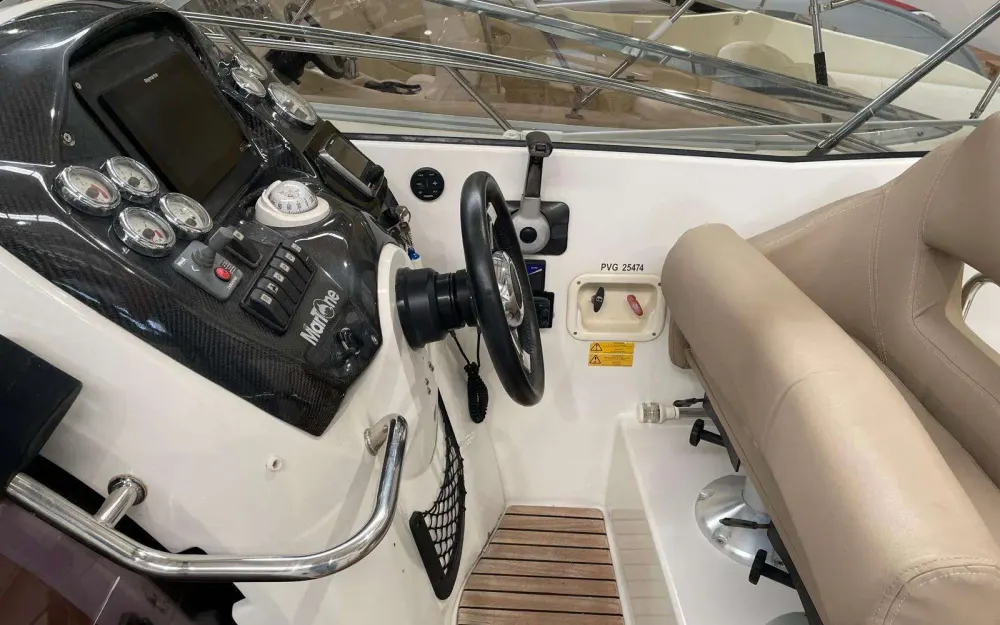 slider 3 Beneteau Monte Carlo 27 - null