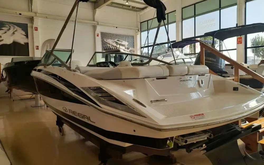 slider 0 Regal  2100