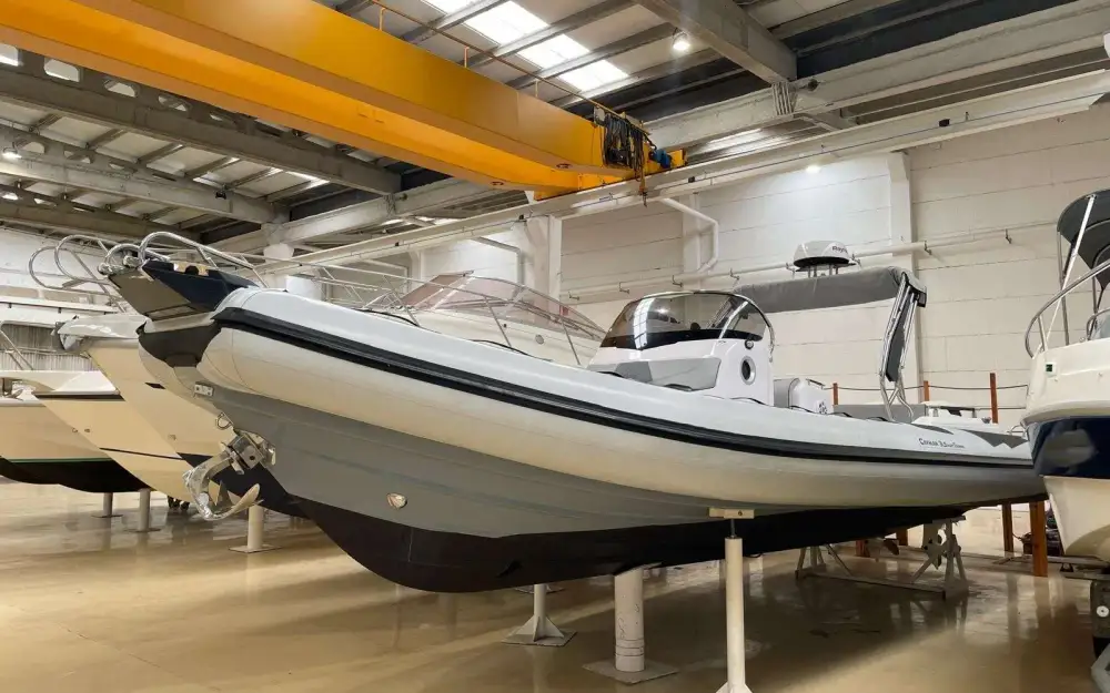 slider 6 Ranieri Cayman 31 Sport Touring