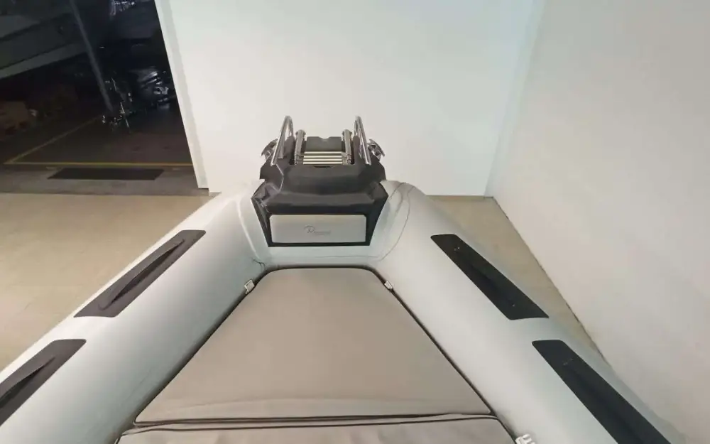 slider 7 Ranieri Cayman 31 Sport Touring