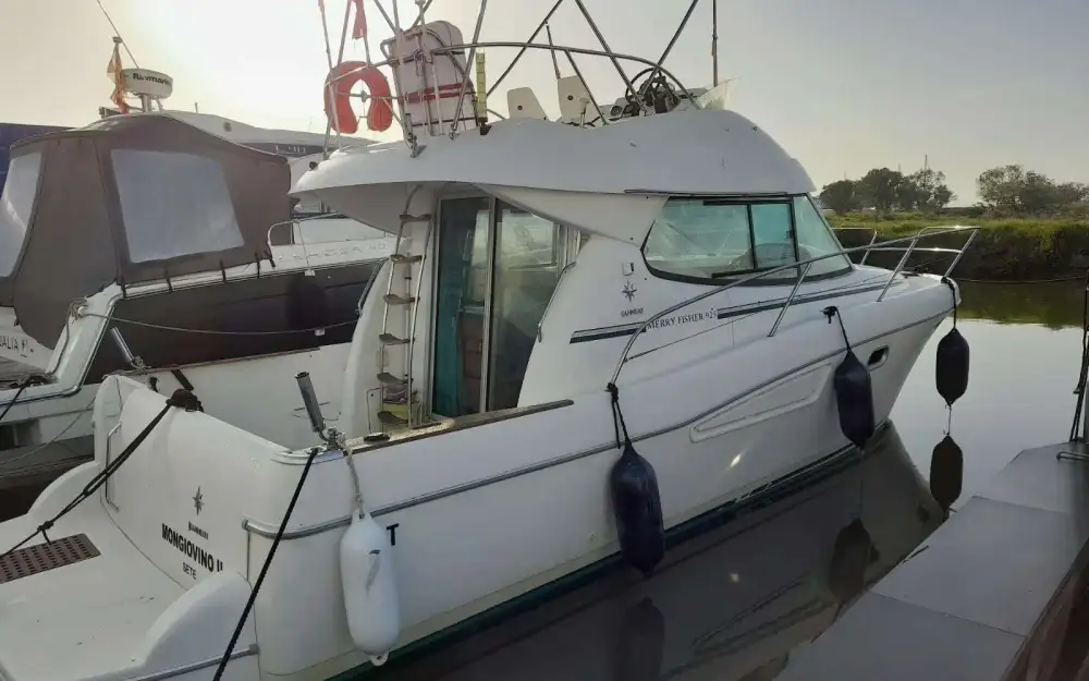 slider 14 Jeanneau Merry Fisher 610