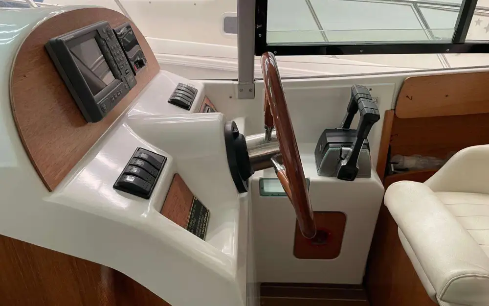 slider 17 Jeanneau Merry Fisher 610