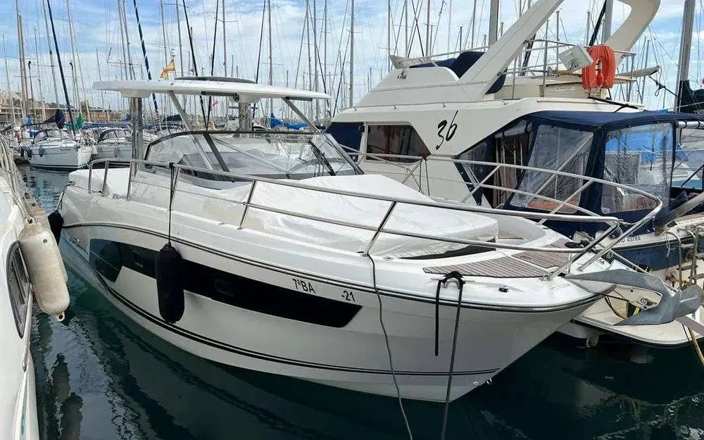 slider 0 Jeanneau Cap Camarat 10.5 WACap Camarat 10.5 Wa Serie 2