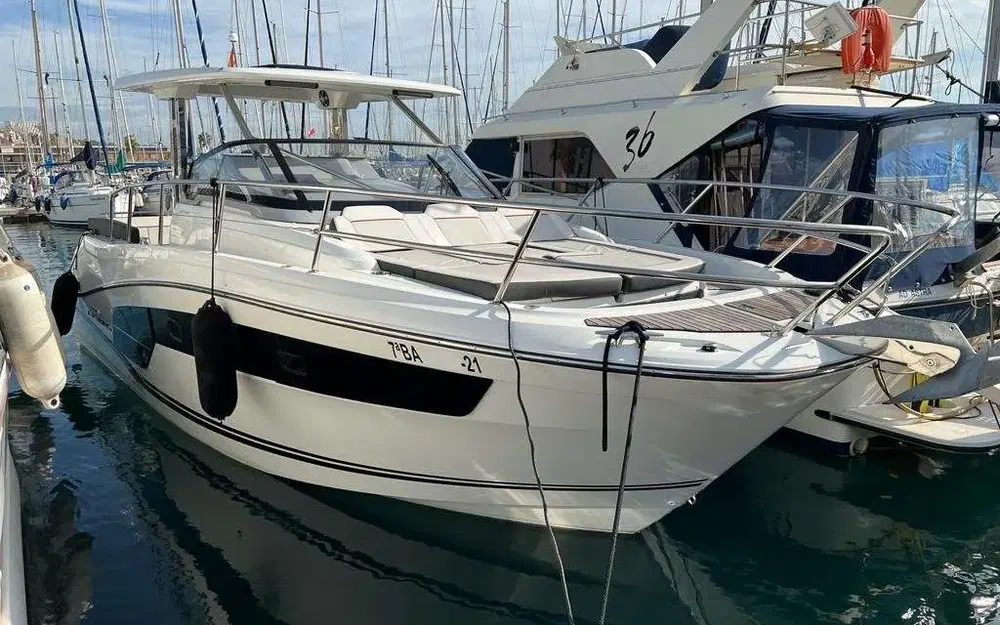 slider 12 Jeanneau Cap Camarat 10.5 WACap Camarat 10.5 Wa Serie 2