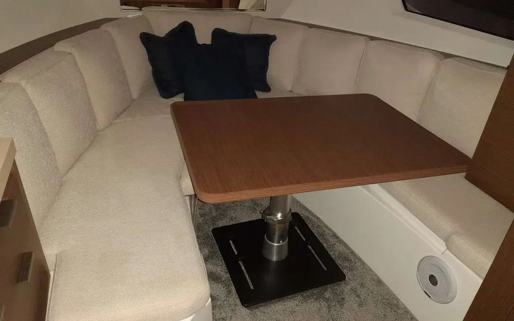 slider 17 Jeanneau Cap Camarat 10.5 WACap Camarat 10.5 Wa Serie 2