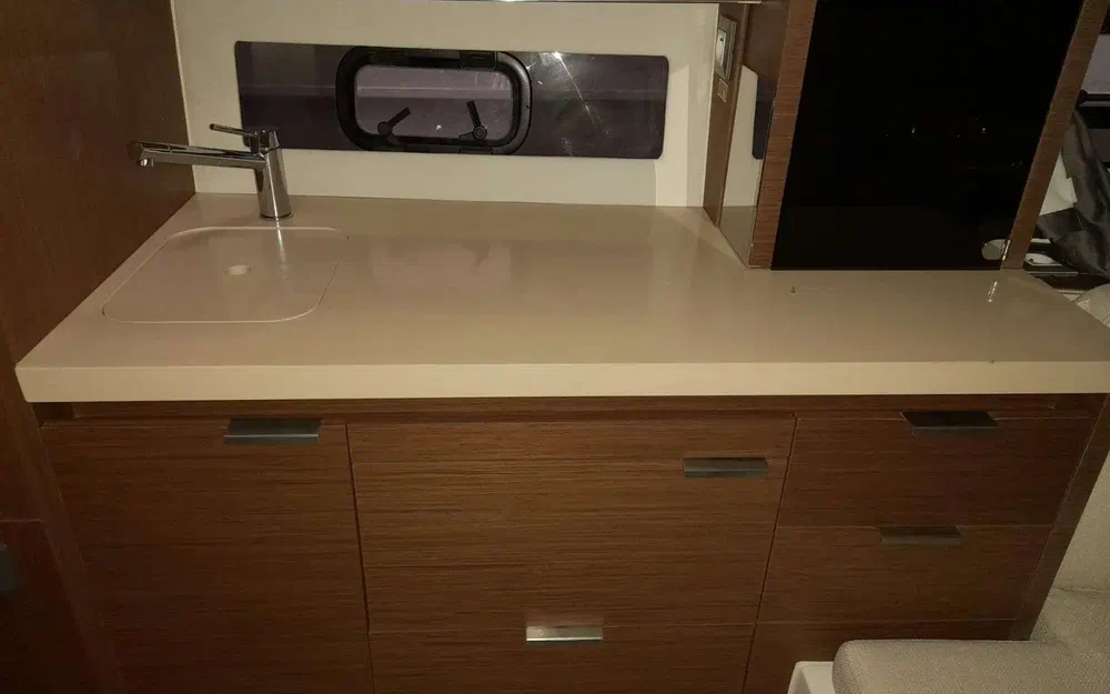 slider 35 Jeanneau Cap Camarat 10.5 WA