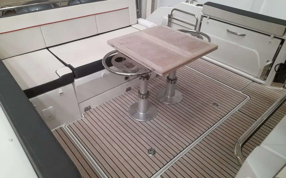 slider 43 Jeanneau Cap Camarat 10.5 WA