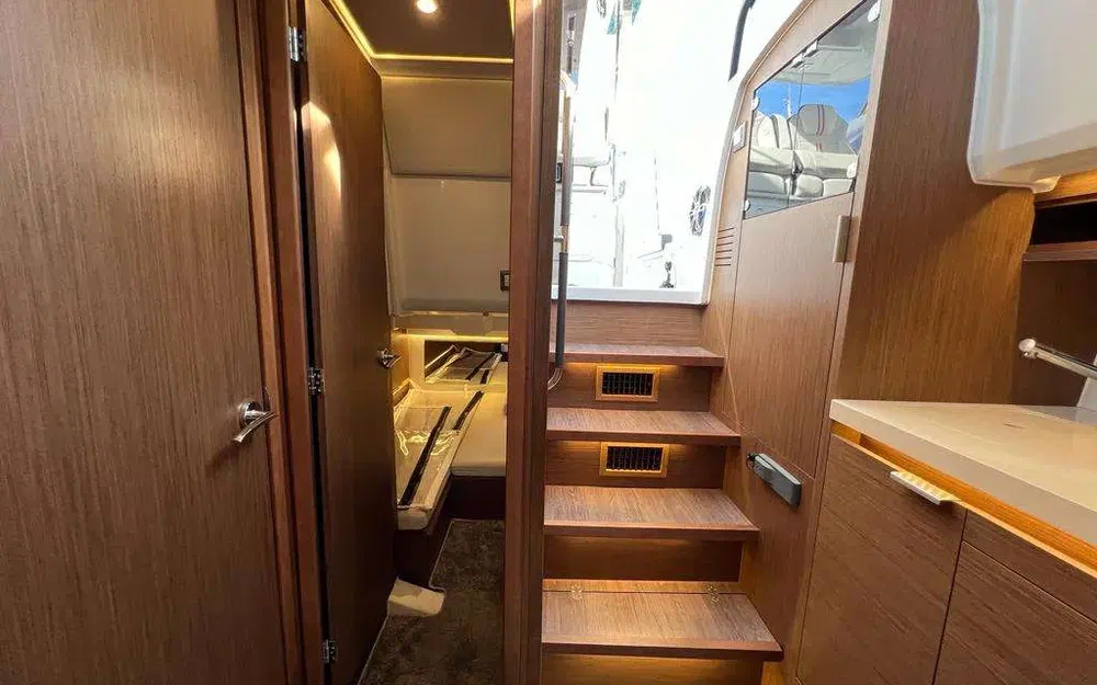 slider 6 Jeanneau Cap Camarat 10.5 WACap Camarat 10.5 Wa Serie 2