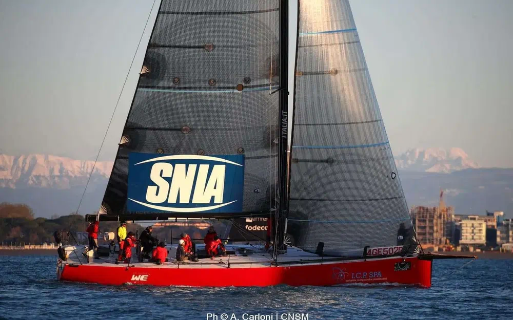 slider 12 Farr 53 QQ7