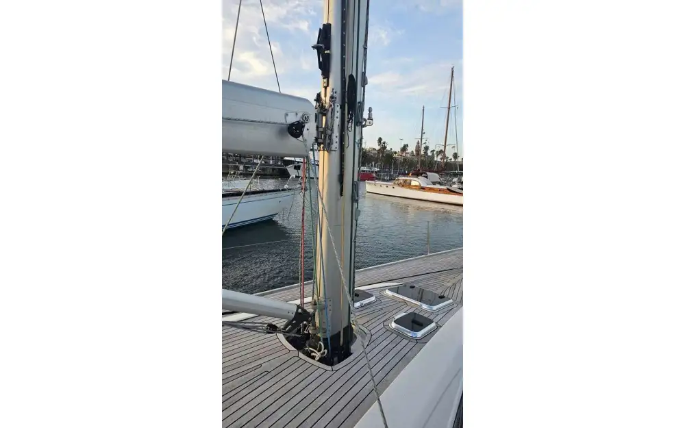 slider 12 X-Yachts X-50