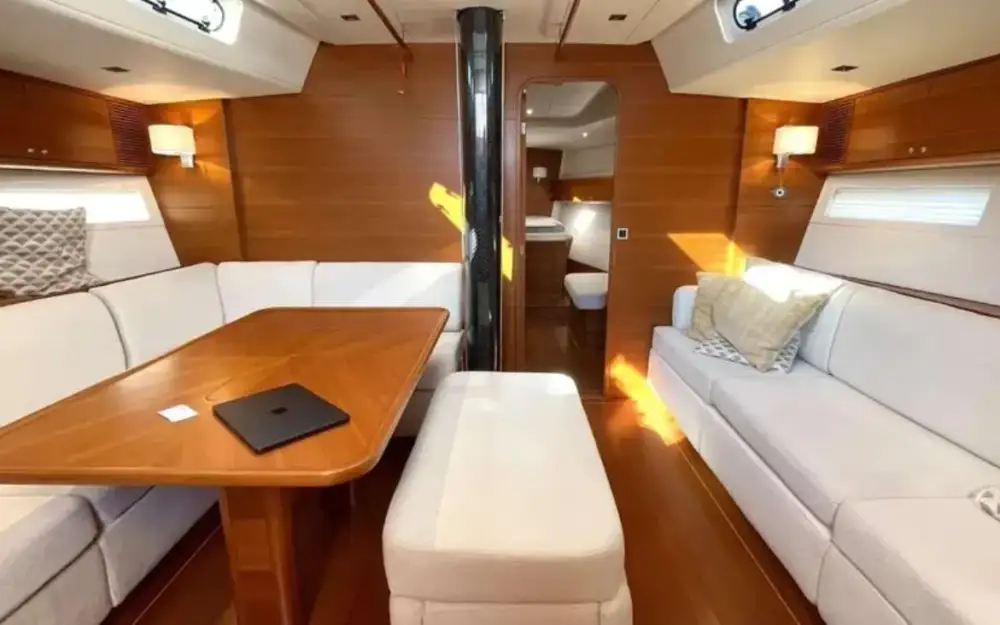 slider 9 X-Yachts X-65