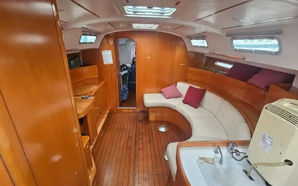 slider 9 Beneteau First 44.7
