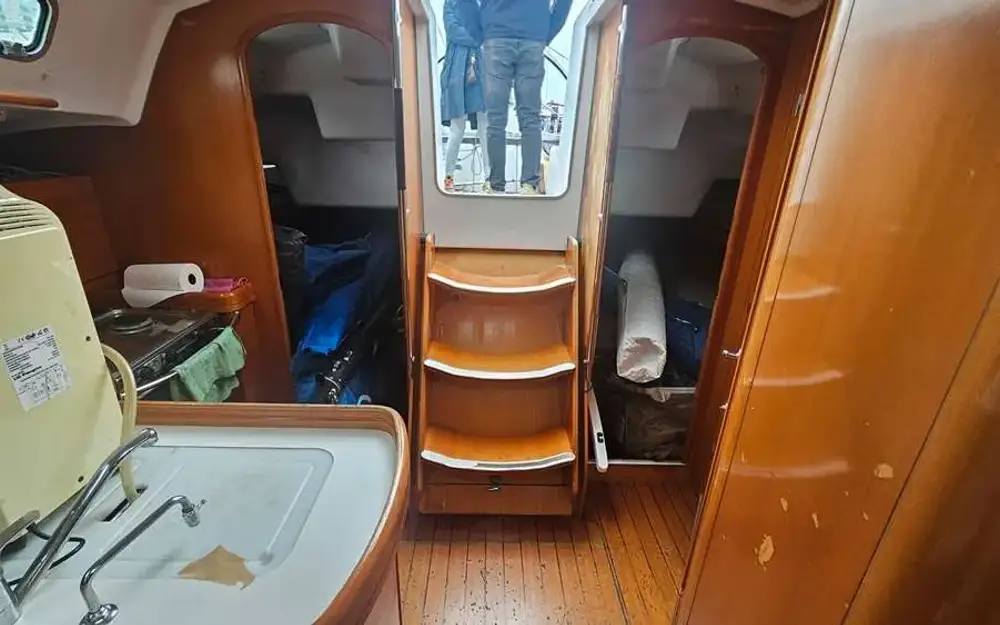 slider 11 Beneteau First 44.7