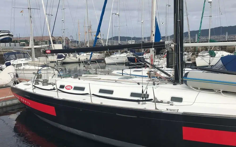 slider 13 Beneteau FIRST 44.7 RED DEVIL