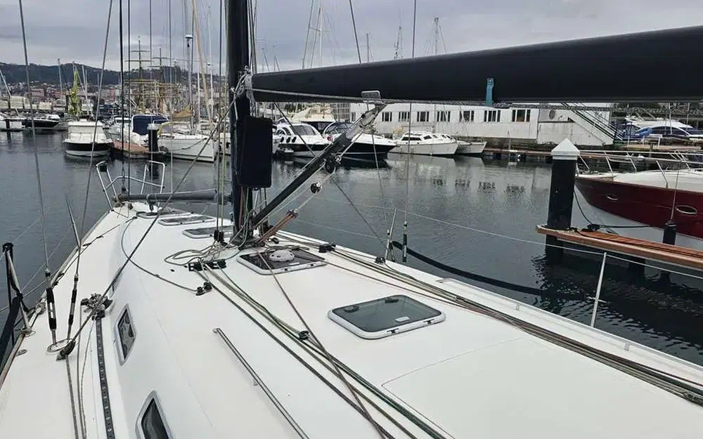 slider 14 Beneteau FIRST 44.7 RED DEVIL
