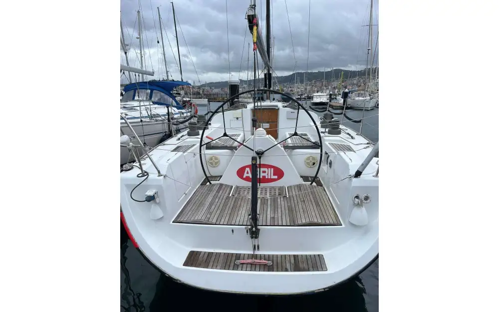 slider 20 Beneteau First 44.7