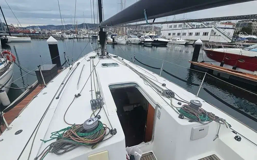 slider 3 Beneteau FIRST 44.7 RED DEVIL