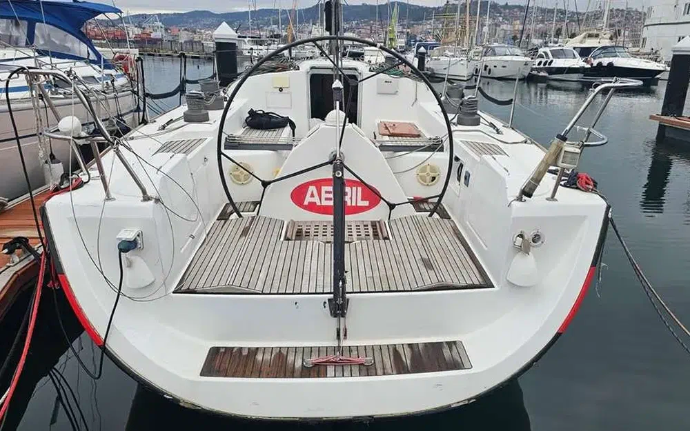 slider 4 Beneteau FIRST 44.7 RED DEVIL