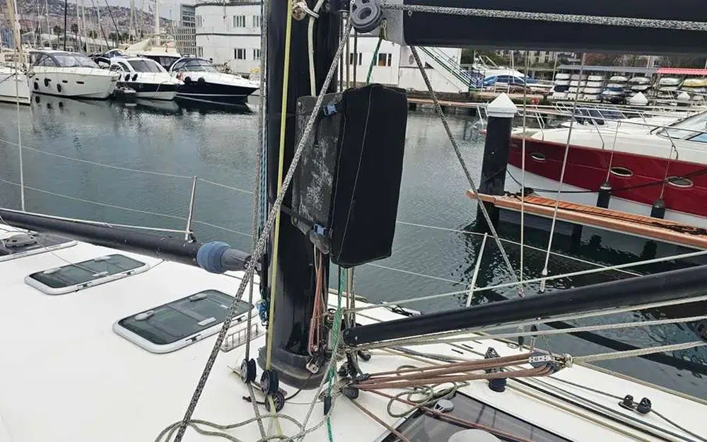 slider 5 Beneteau FIRST 44.7 RED DEVIL