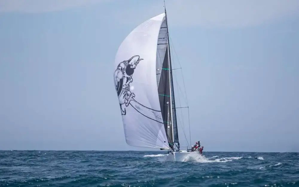 slider 10 Melges  32