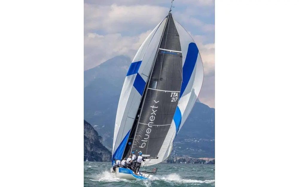 slider 5 Melges  32 - null