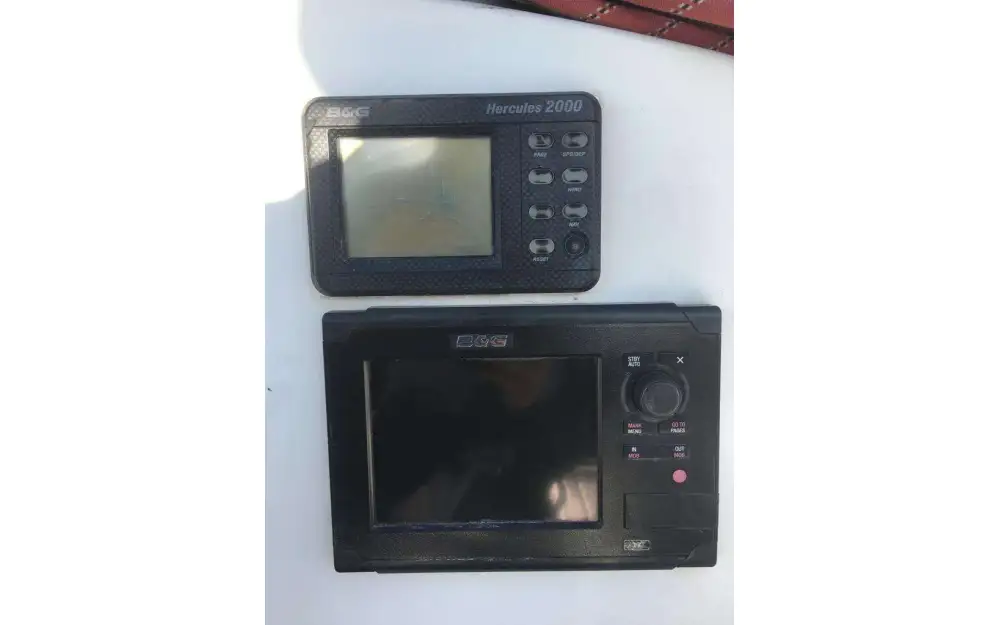 slider 9 Beneteau First 40.7