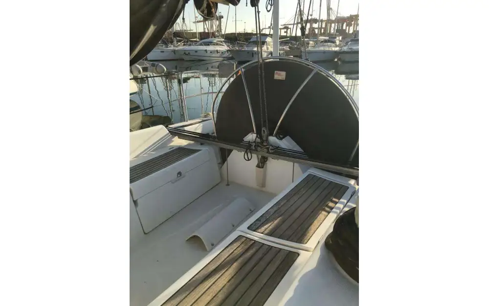 slider 1 Beneteau First 40.7