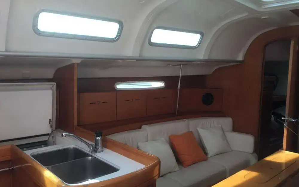 slider 20 Beneteau First 40.7