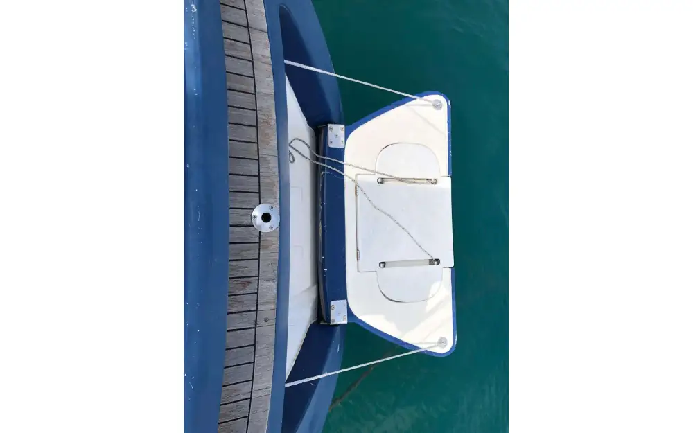 slider 10 Poncin Yachts Diva 38