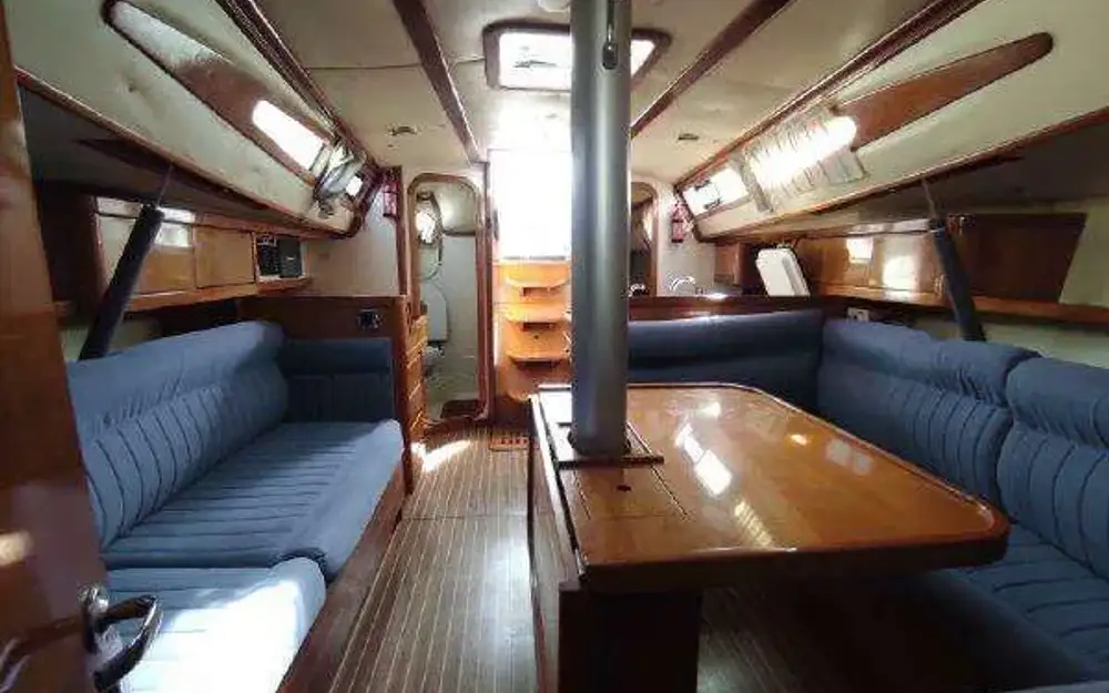 slider 18 Poncin Yachts Diva 38