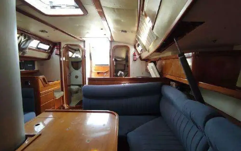 slider 19 Poncin Yachts Diva 38
