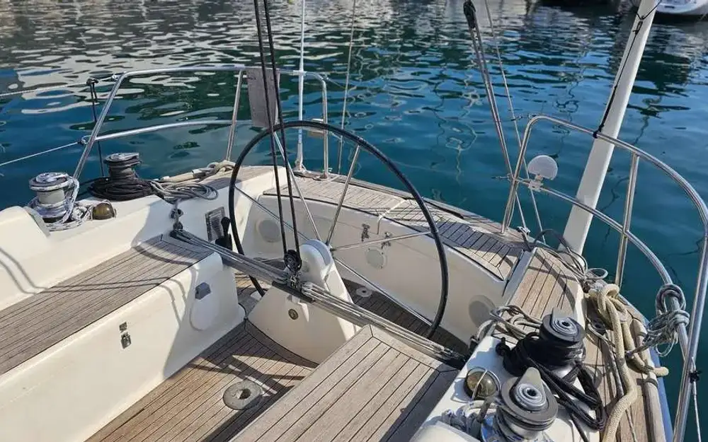 slider 27 Poncin Yachts Diva 38