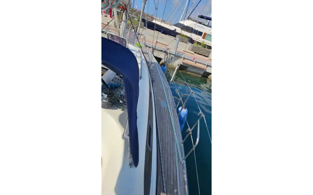 slider 2 Poncin Yachts Diva 38