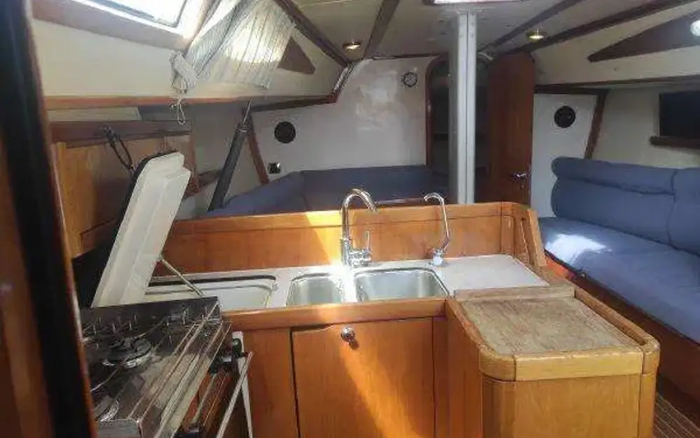 slider 32 Poncin Yachts Diva 38